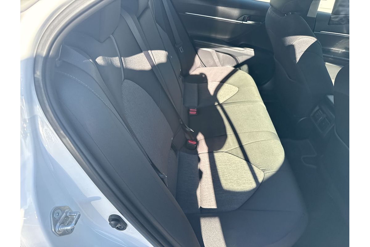 2021 Toyota Camry Ascent AXVH70R
