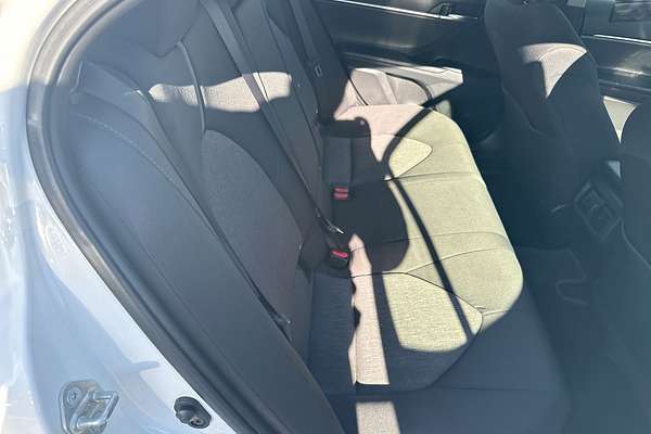 2021 Toyota Camry Ascent AXVH70R