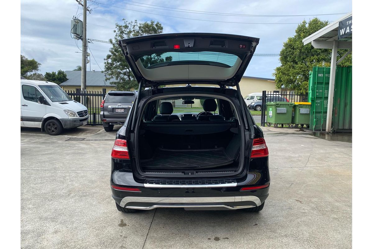 2014 Mercedes-Benz M-Class ML250 BlueTEC W166