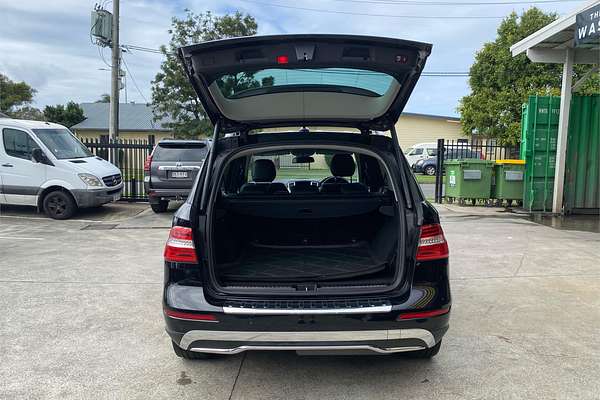 2014 Mercedes-Benz M-Class ML250 BlueTEC W166