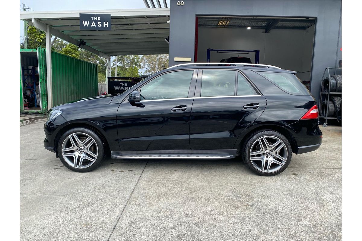 2014 Mercedes-Benz M-Class ML250 BlueTEC W166