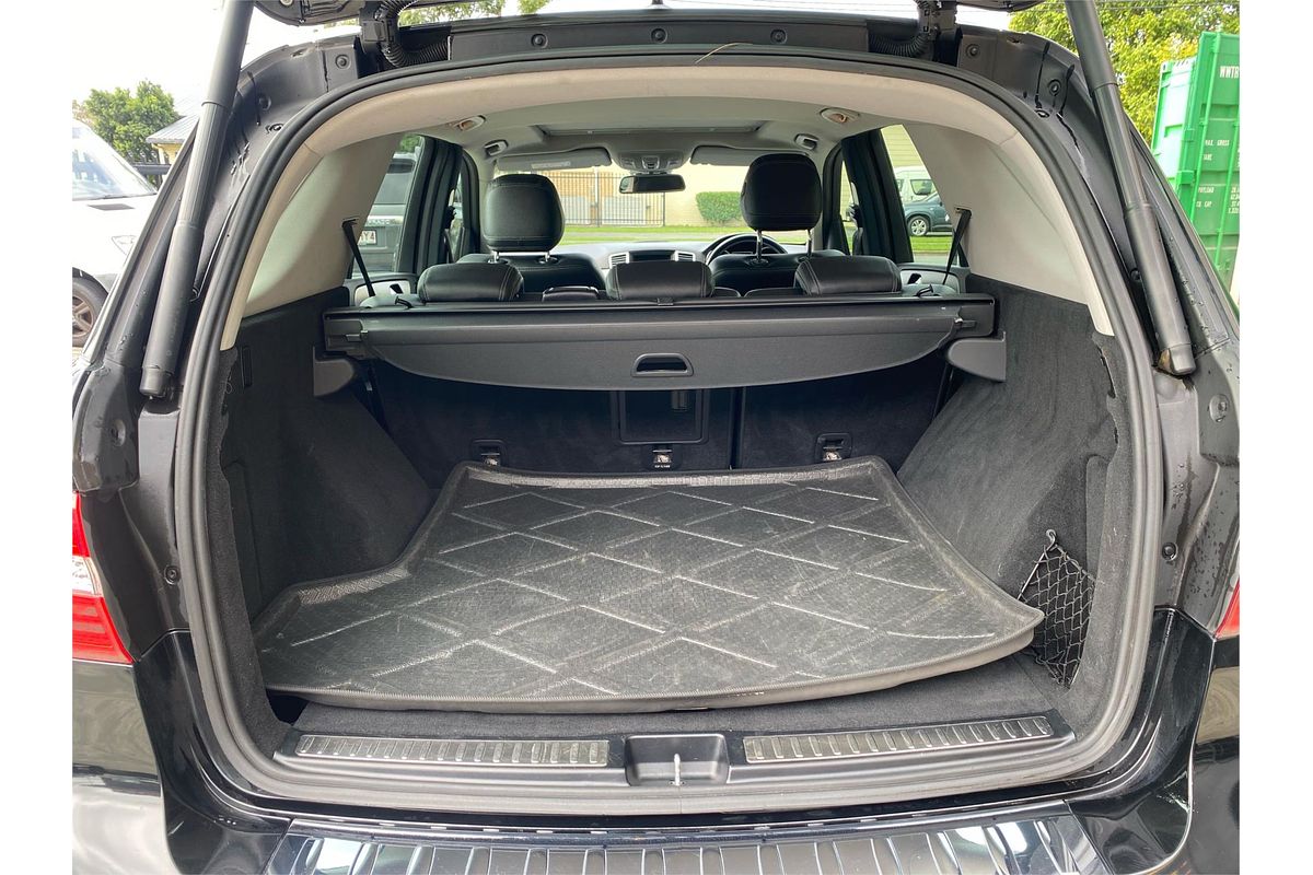 2014 Mercedes-Benz M-Class ML250 BlueTEC W166