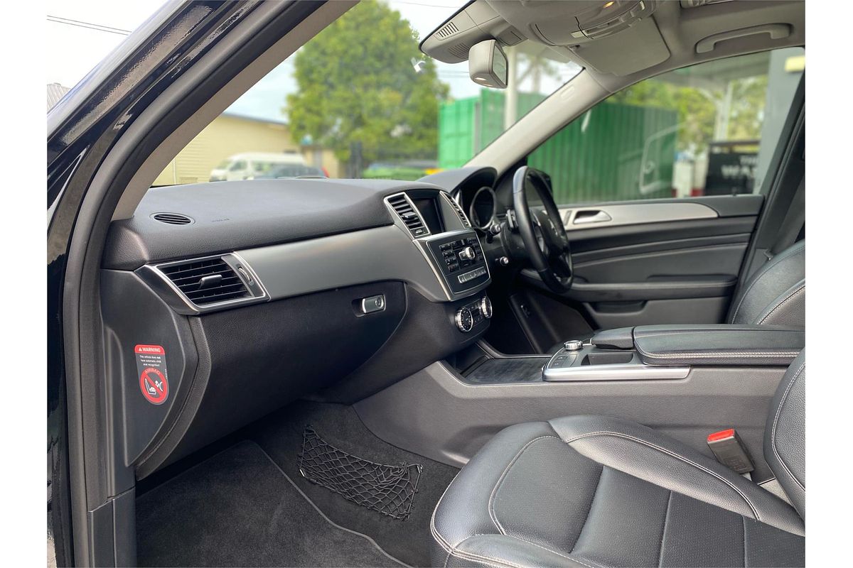 2014 Mercedes-Benz M-Class ML250 BlueTEC W166