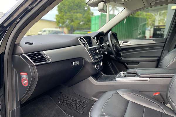 2014 Mercedes-Benz M-Class ML250 BlueTEC W166