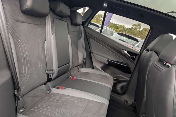 2025 Volkswagen ID.4 Pro E2