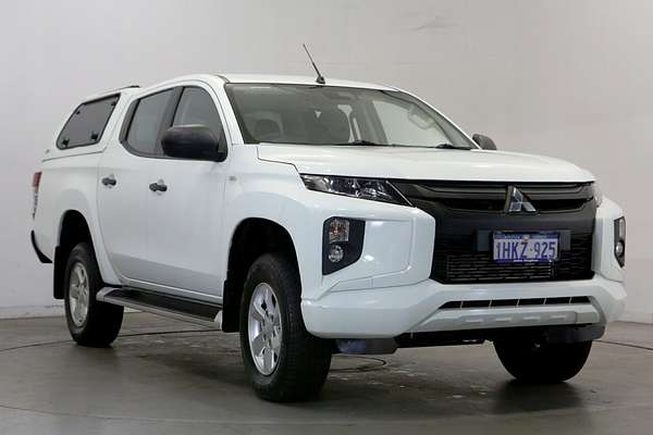2021 Mitsubishi Triton GLX+ MR 4X4