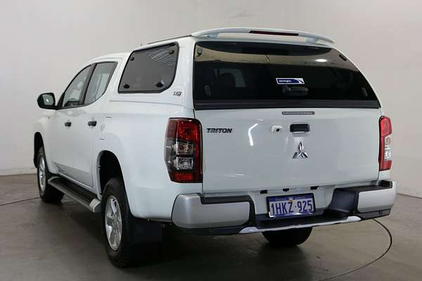 2021 Mitsubishi Triton GLX+ MR 4X4