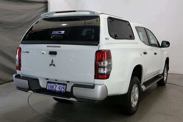 2021 Mitsubishi Triton GLX+ MR 4X4