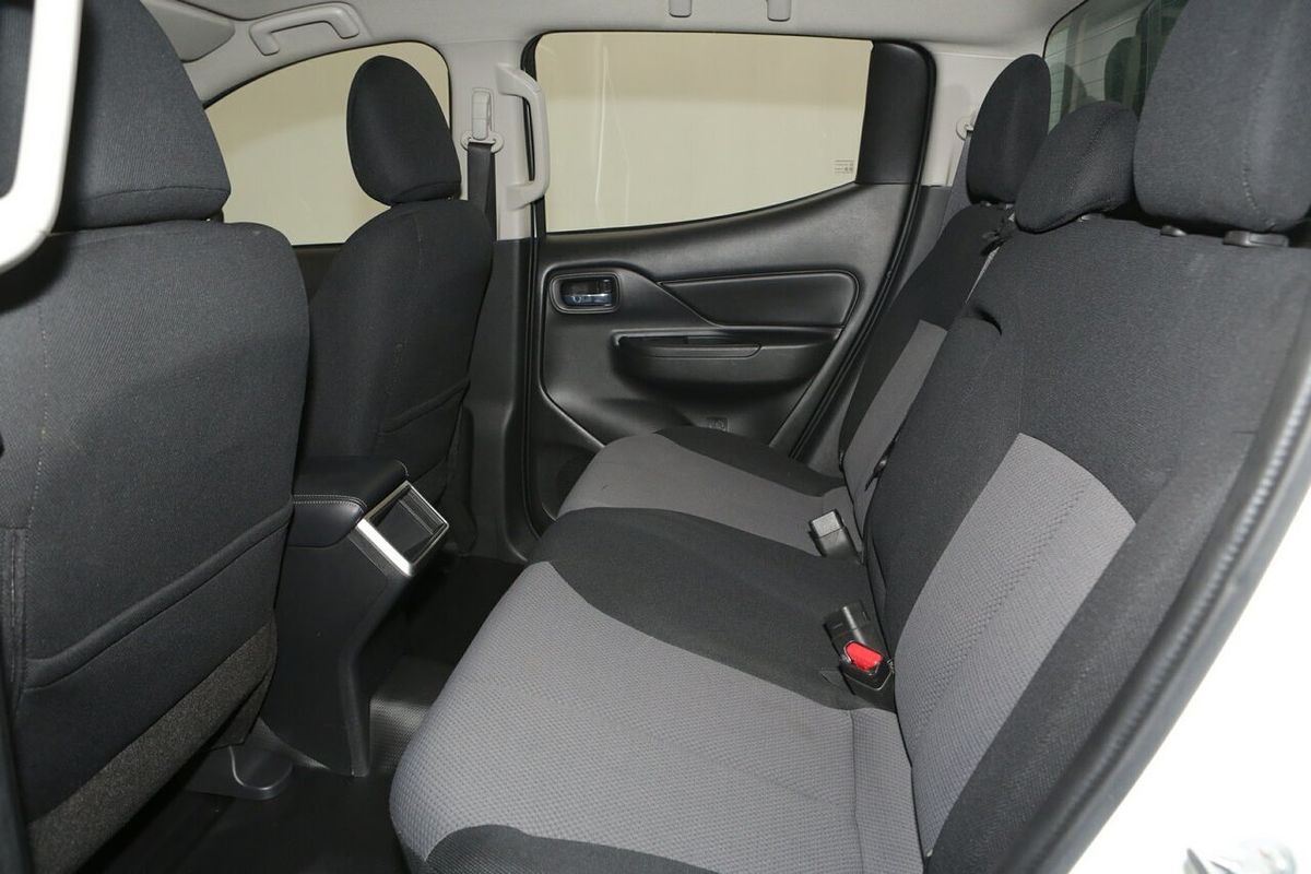 2021 Mitsubishi Triton GLX+ MR 4X4