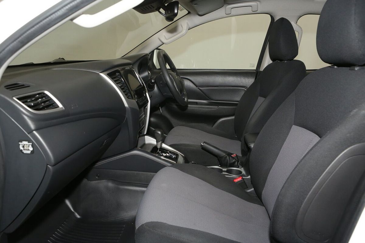 2021 Mitsubishi Triton GLX+ MR 4X4