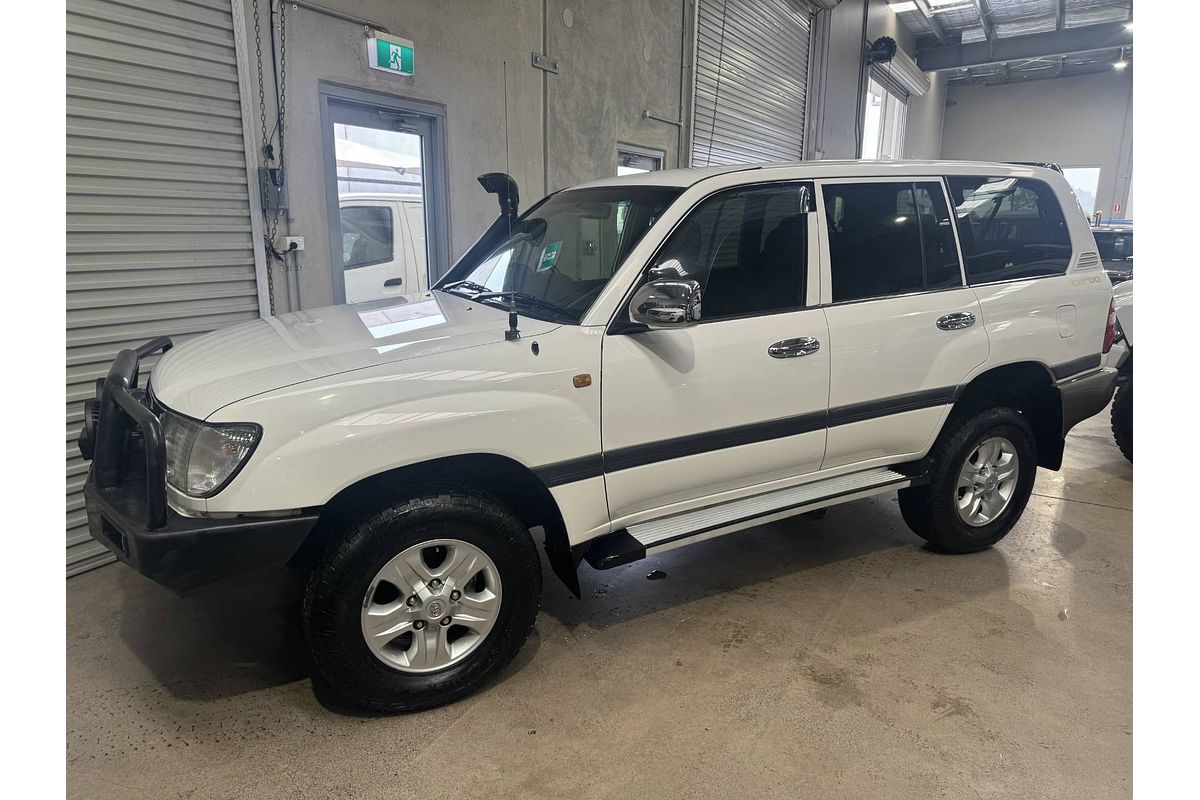 2003 Toyota Landcruiser GXL HDJ100R
