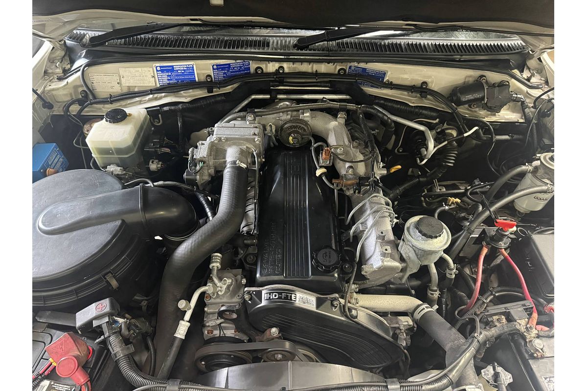 2003 Toyota Landcruiser GXL HDJ100R