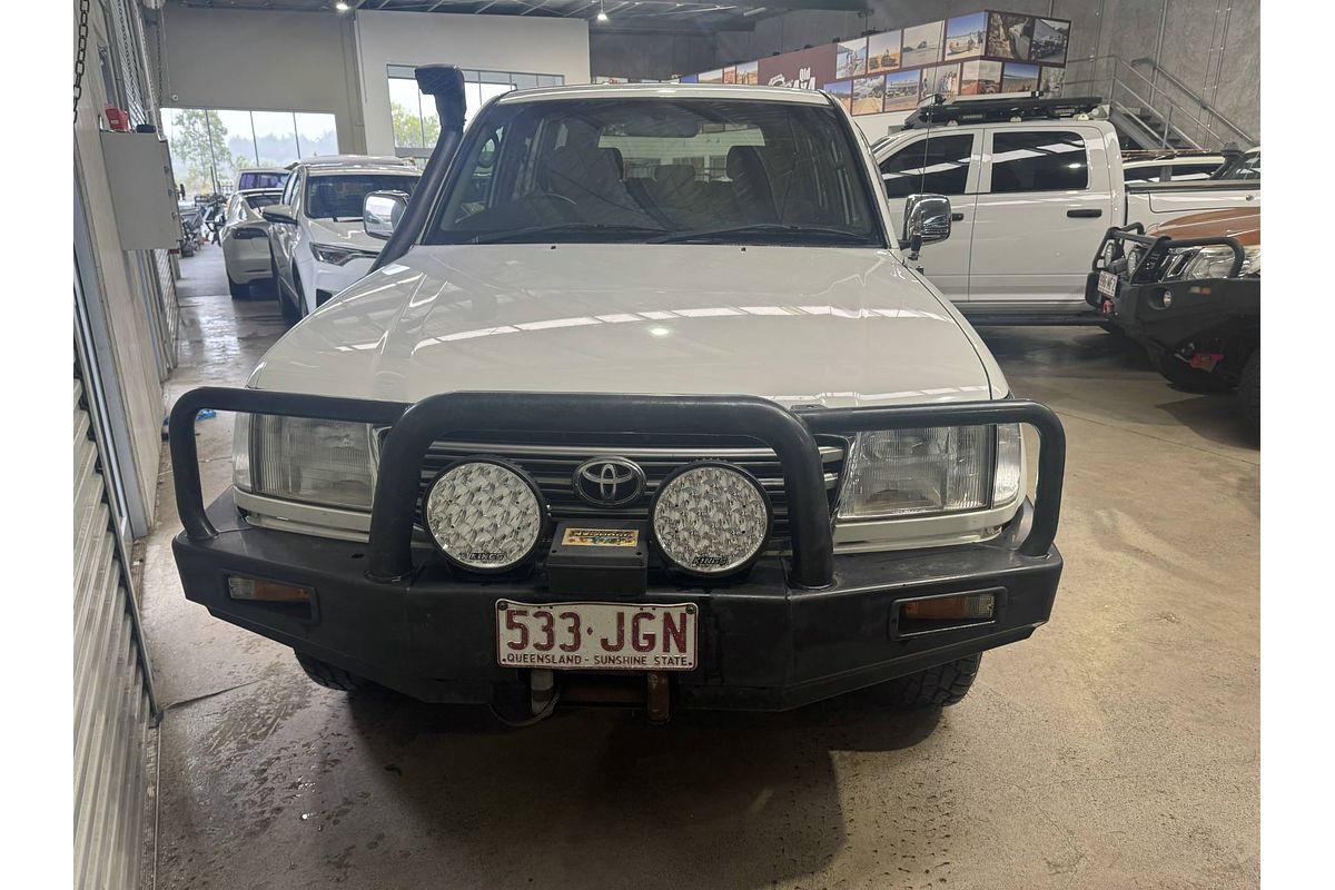 2003 Toyota Landcruiser GXL HDJ100R
