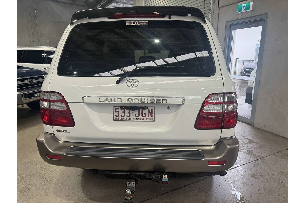 2003 Toyota Landcruiser GXL HDJ100R