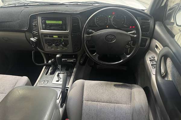 2003 Toyota Landcruiser GXL HDJ100R