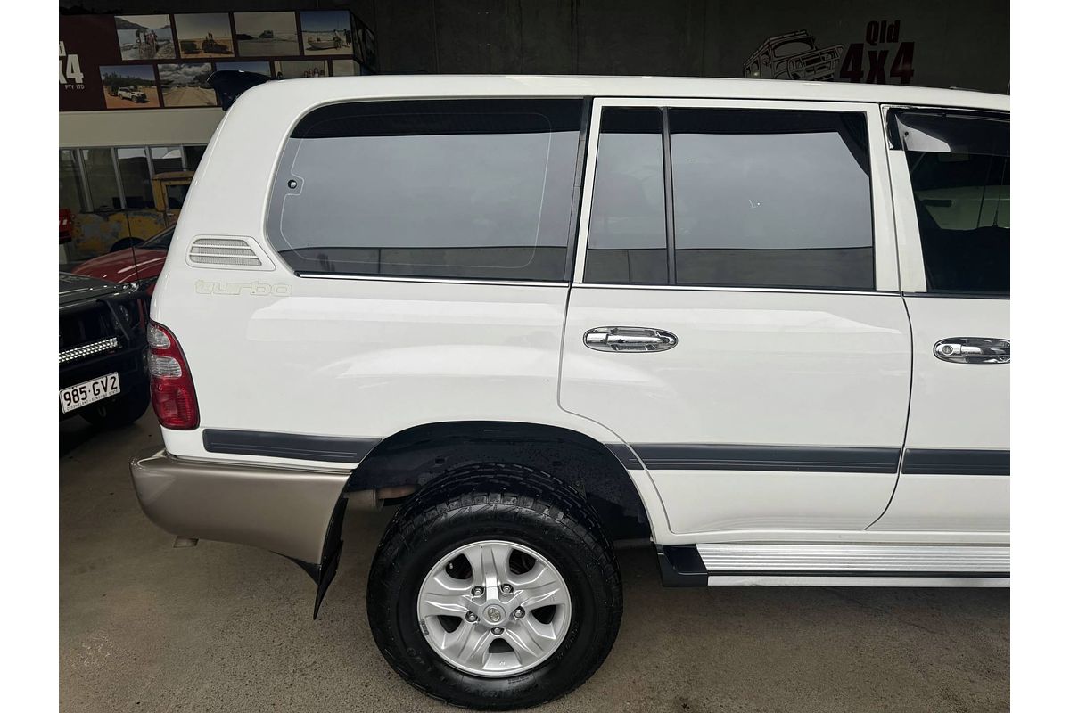 2003 Toyota Landcruiser GXL HDJ100R