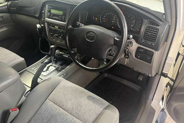 2003 Toyota Landcruiser GXL HDJ100R