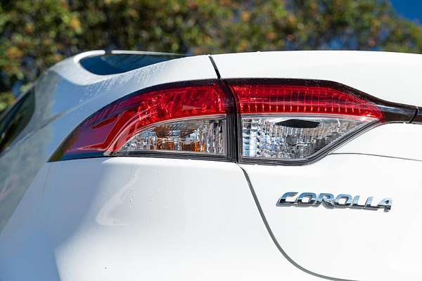 2020 Toyota Corolla Ascent Sport Hybrid ZWE211R