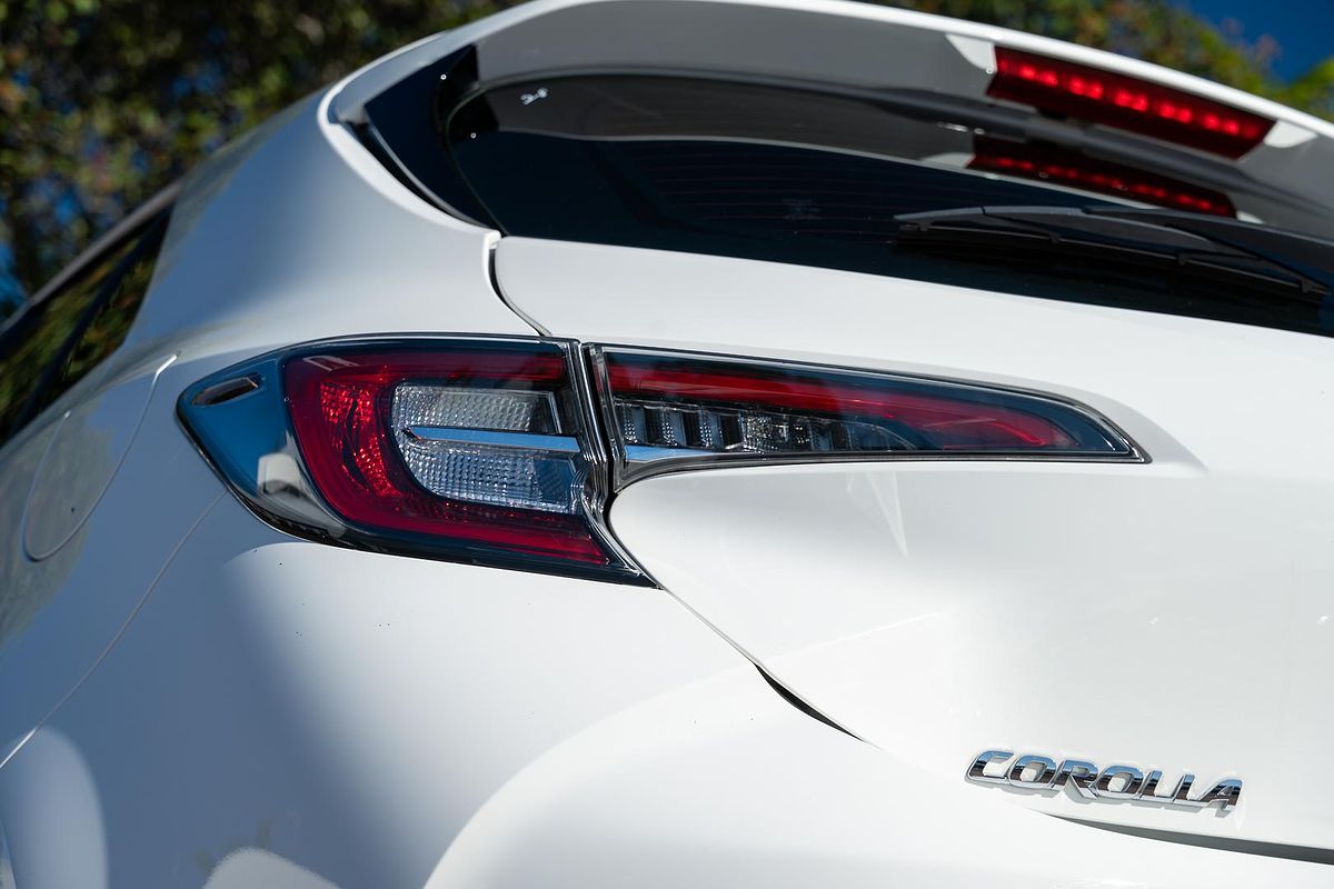 2019 Toyota Corolla Ascent Sport Hybrid ZWE211R