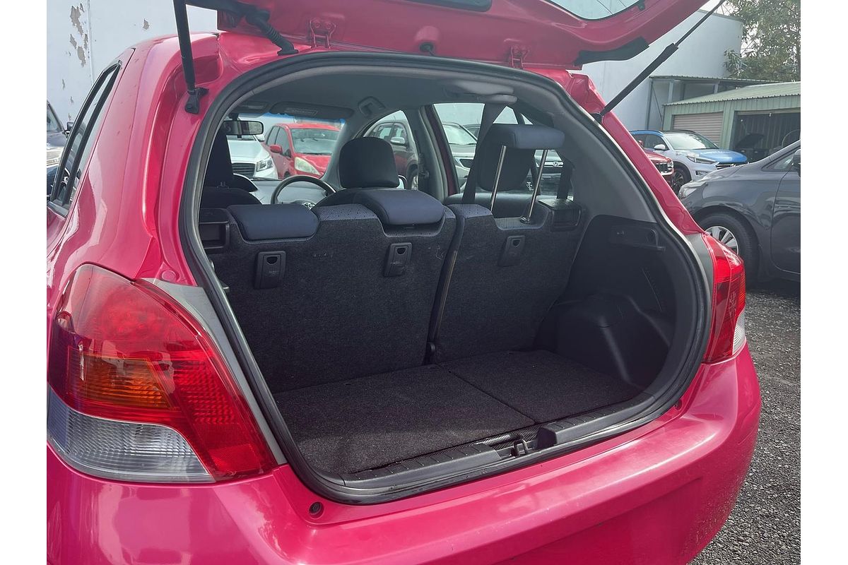 2010 Toyota Yaris YR NCP90R
