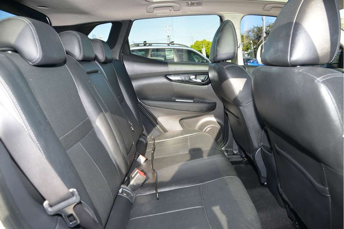 2015 Nissan QASHQAI Ti J11