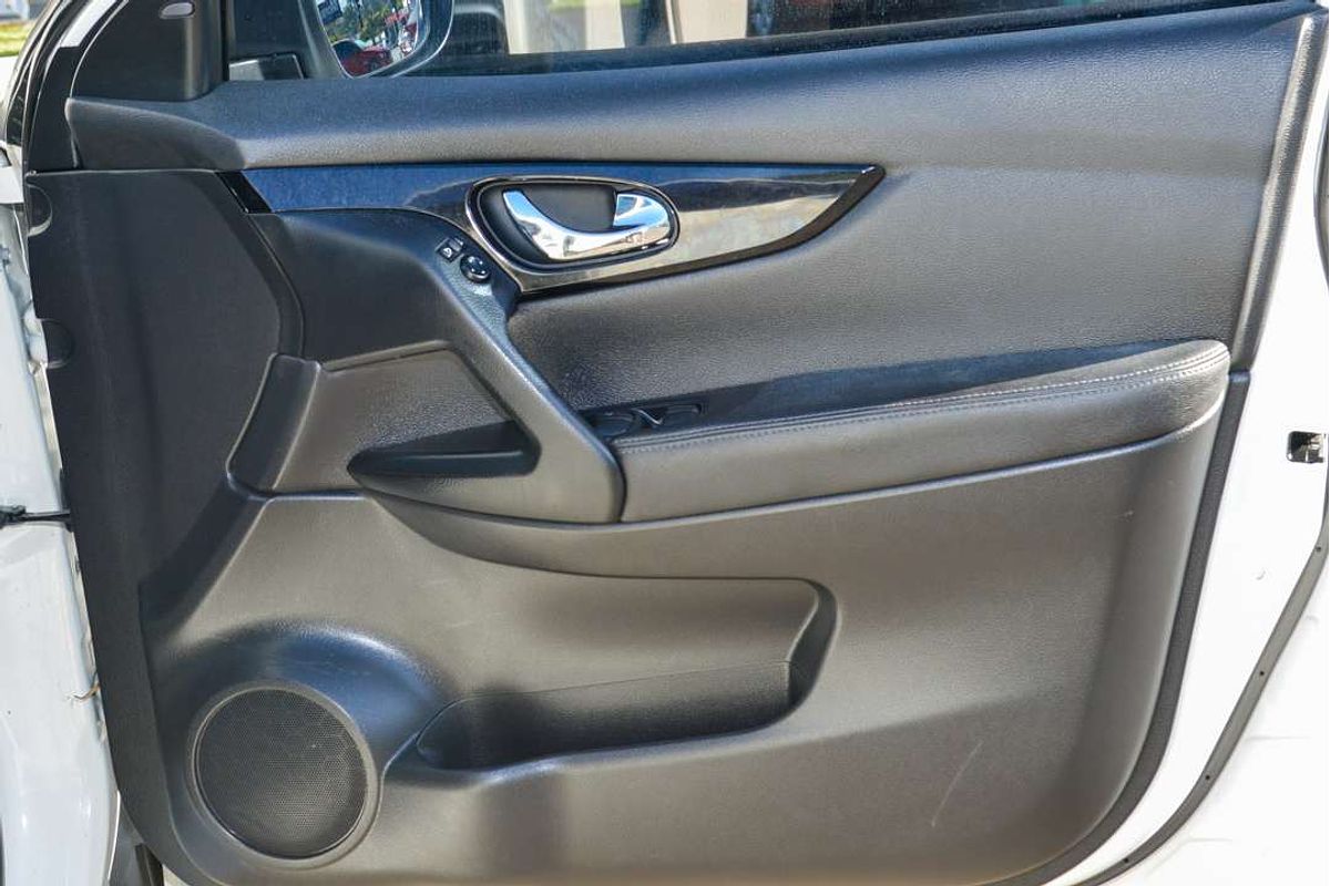 2015 Nissan QASHQAI Ti J11