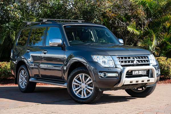 2020 Mitsubishi Pajero Exceed NX