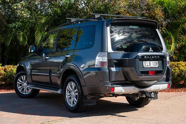 2020 Mitsubishi Pajero Exceed NX