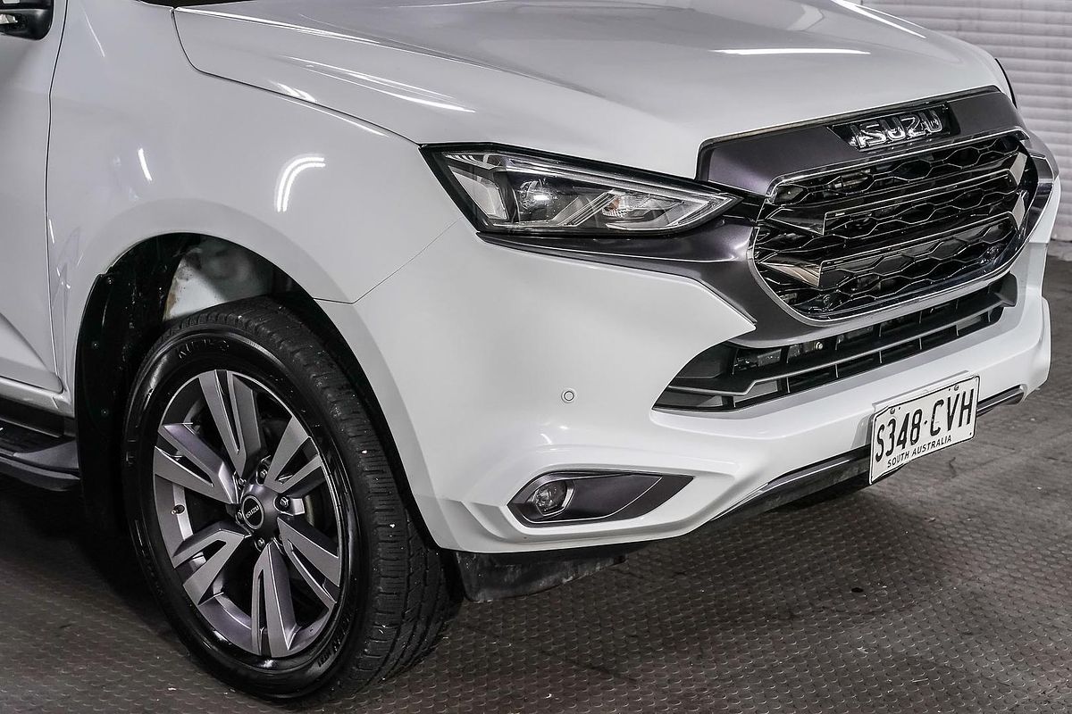 2023 Isuzu MU-X LS-T