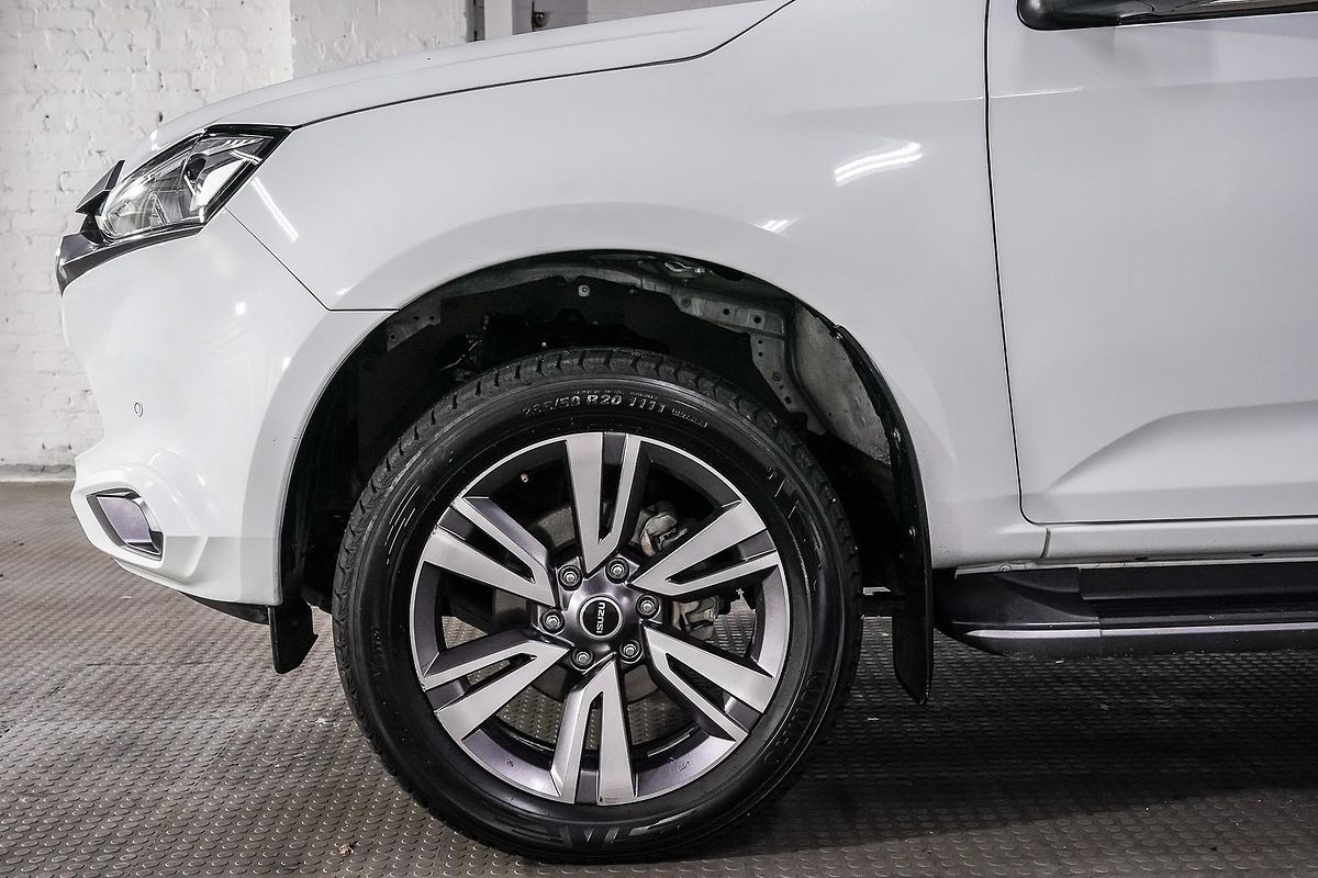 2023 Isuzu MU-X LS-T