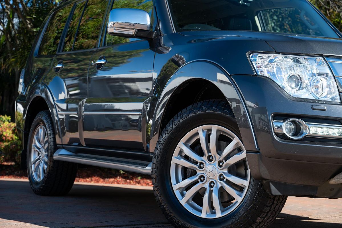 2020 Mitsubishi Pajero Exceed NX