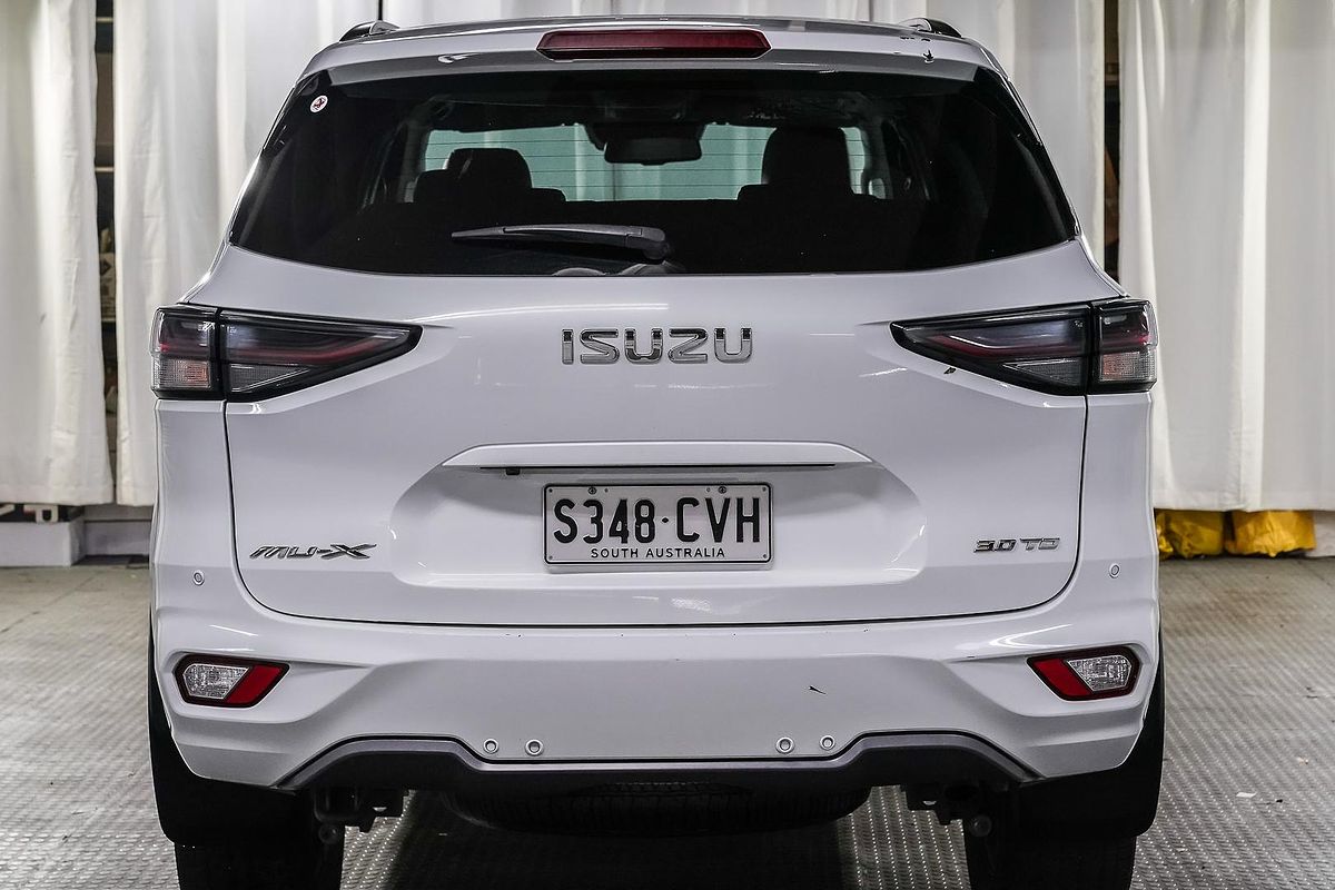 2023 Isuzu MU-X LS-T
