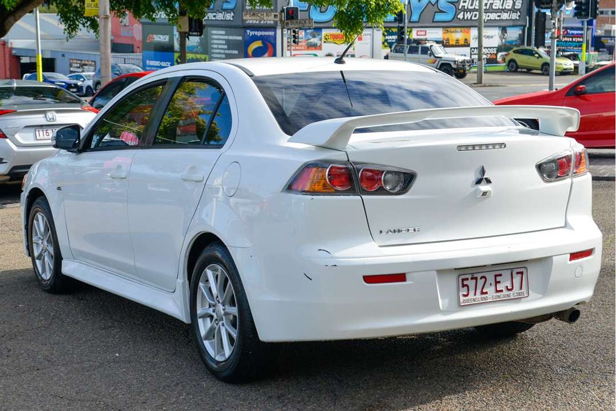 2015 Mitsubishi LANCER ES Sport CJ