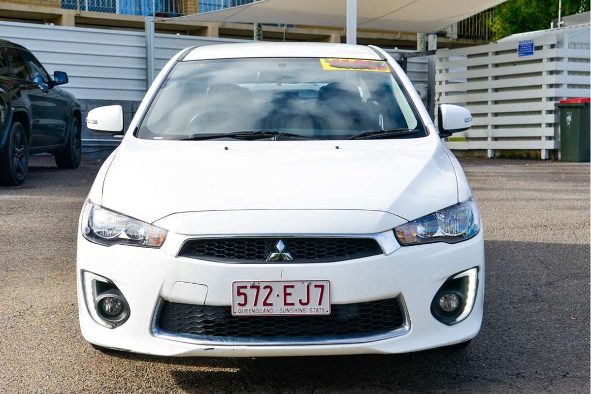 2015 Mitsubishi LANCER ES Sport CJ