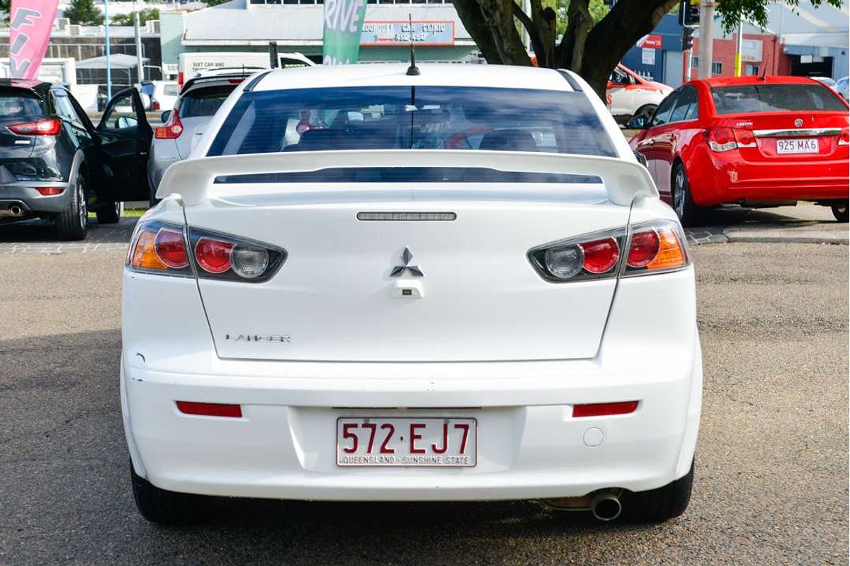 2015 Mitsubishi LANCER ES Sport CJ