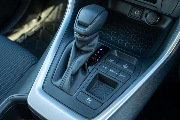2025 Toyota RAV4 GX AXAH52R