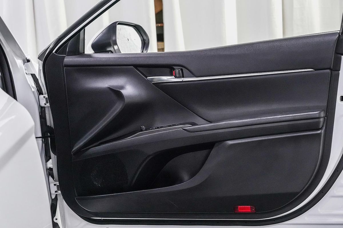 2022 Toyota Camry Ascent AXVH70R