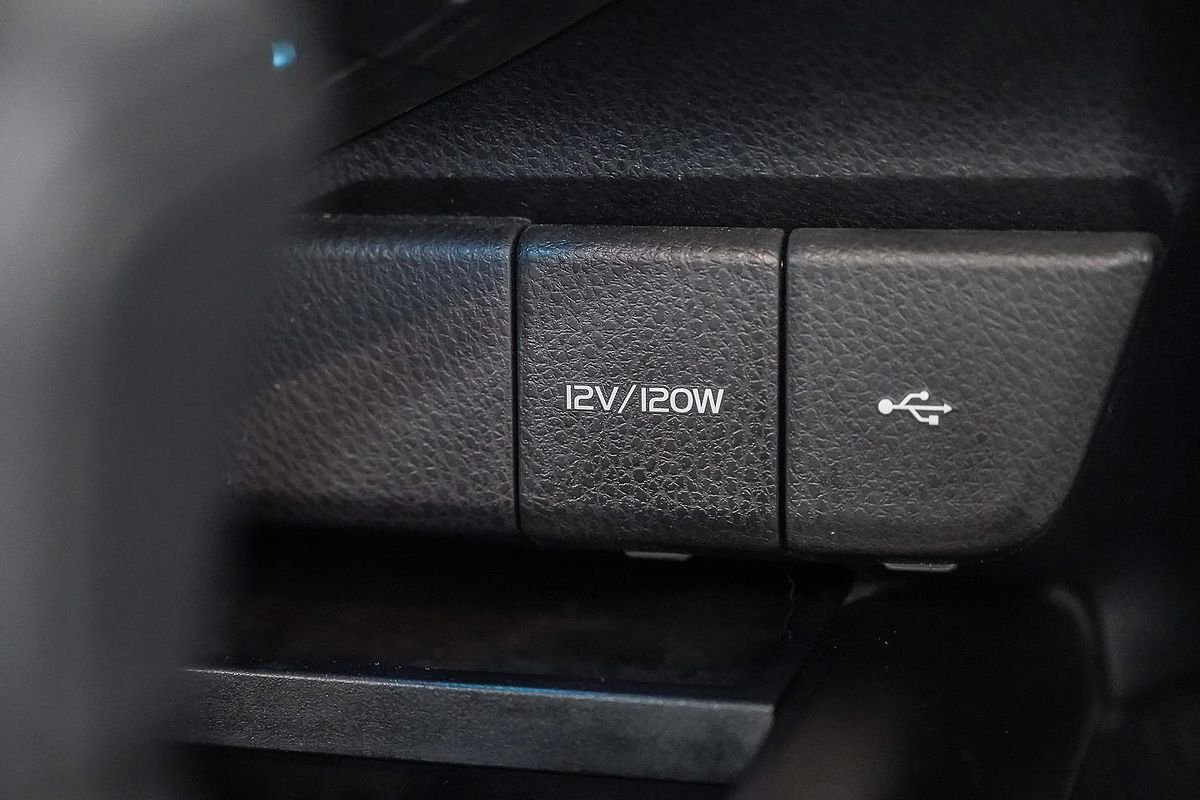 2022 Toyota Camry Ascent AXVH70R