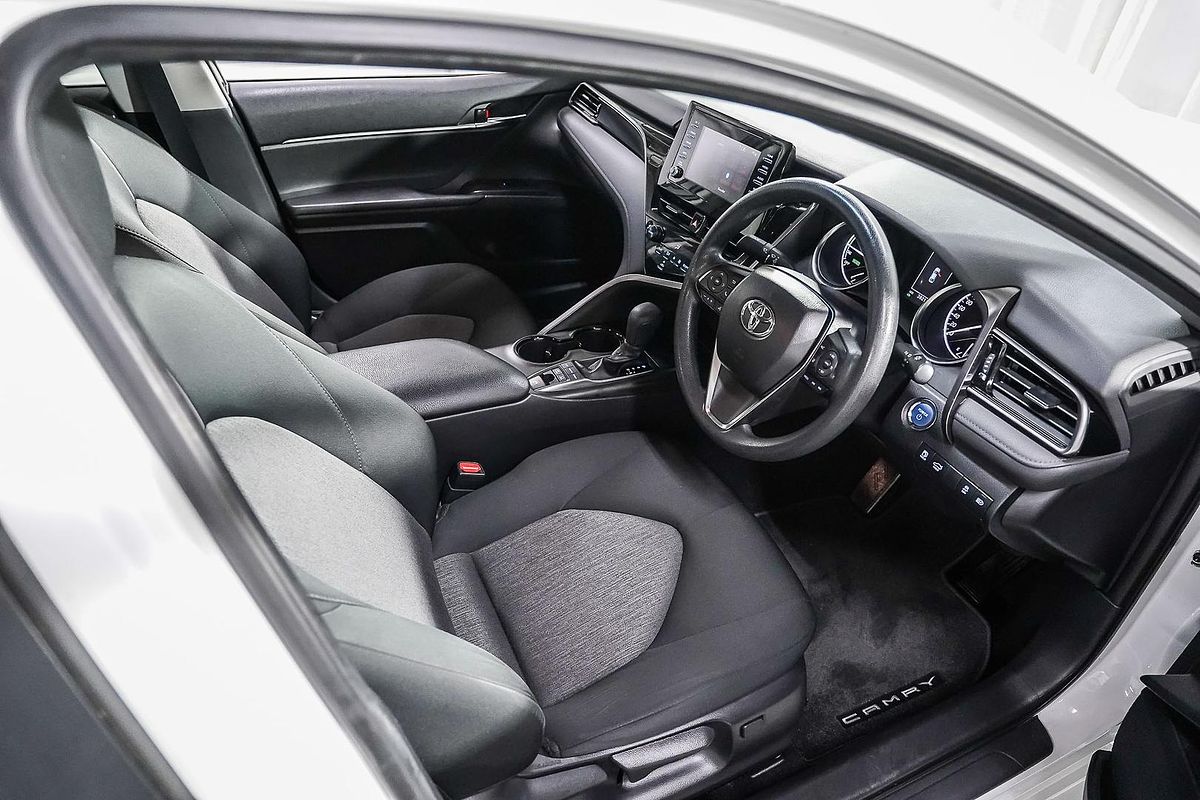 2022 Toyota Camry Ascent AXVH70R