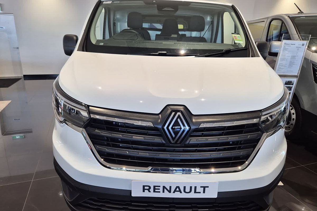 2025 Renault Trafic Pro X82 SWB
