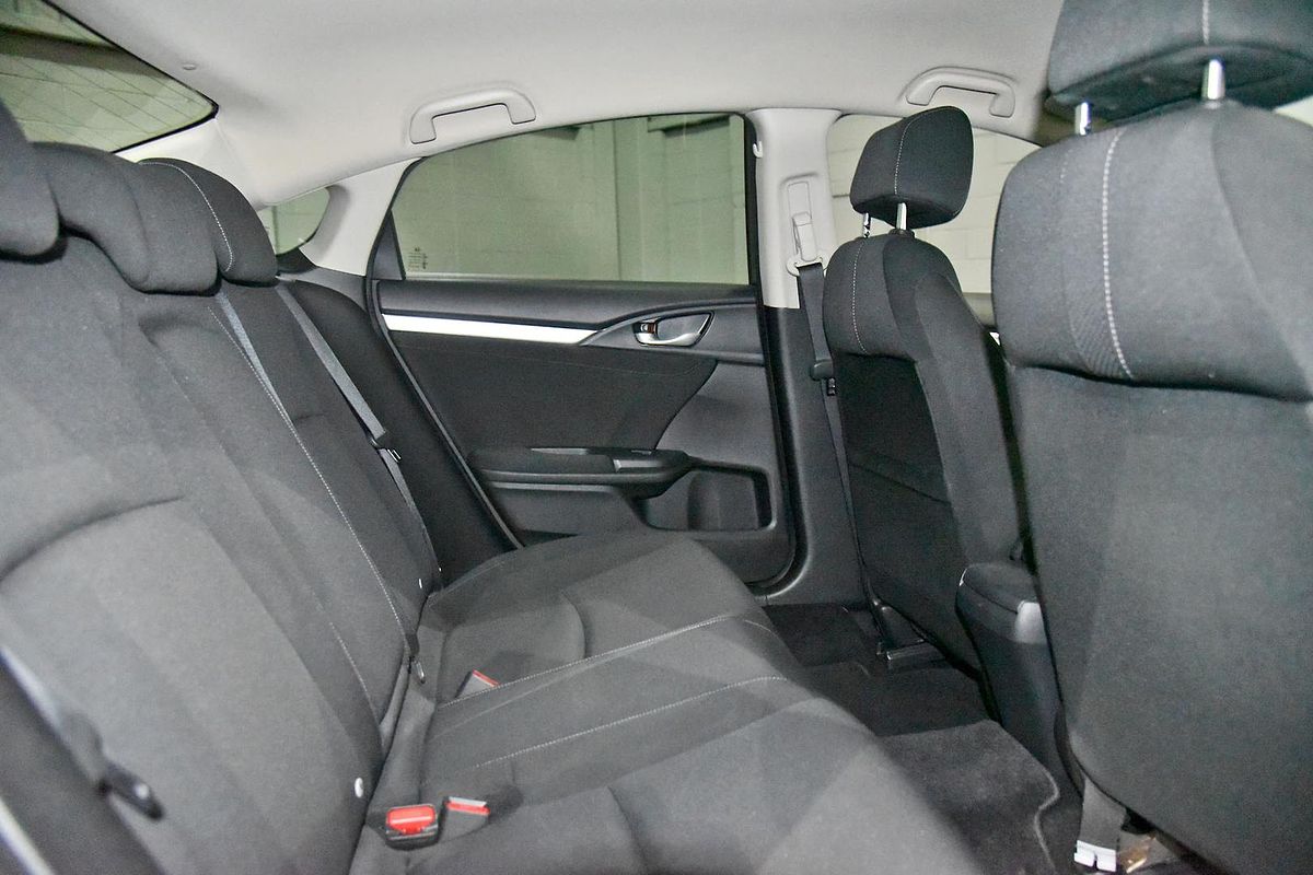 2019 Honda Civic VTi-L 10th Gen