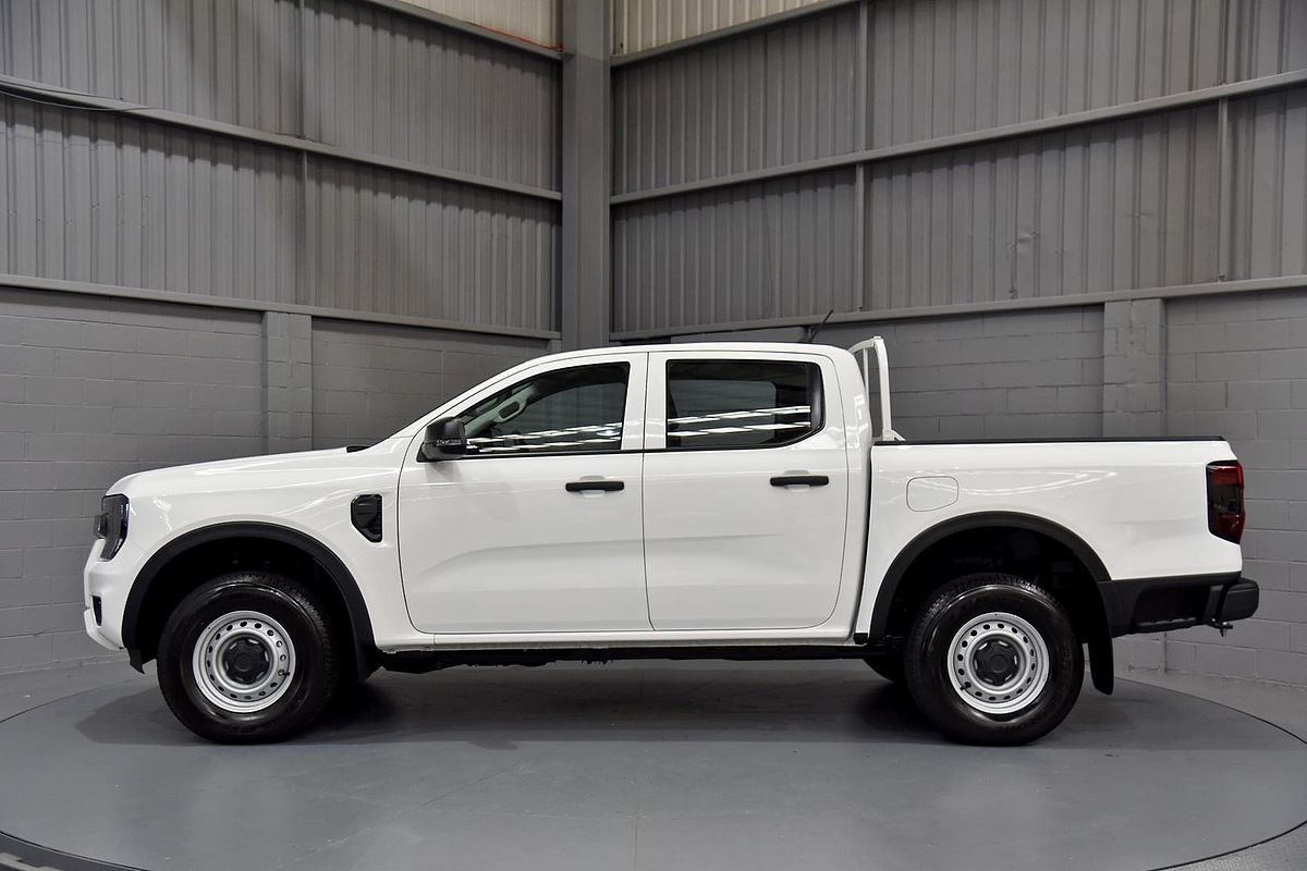 2024 Ford Ranger XL 4X4 2.0L