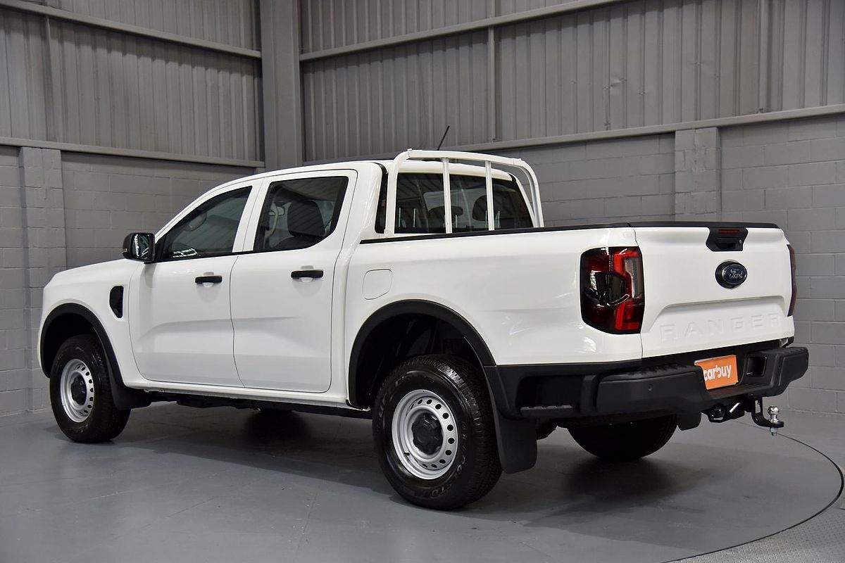 2024 Ford Ranger XL 4X4 2.0L