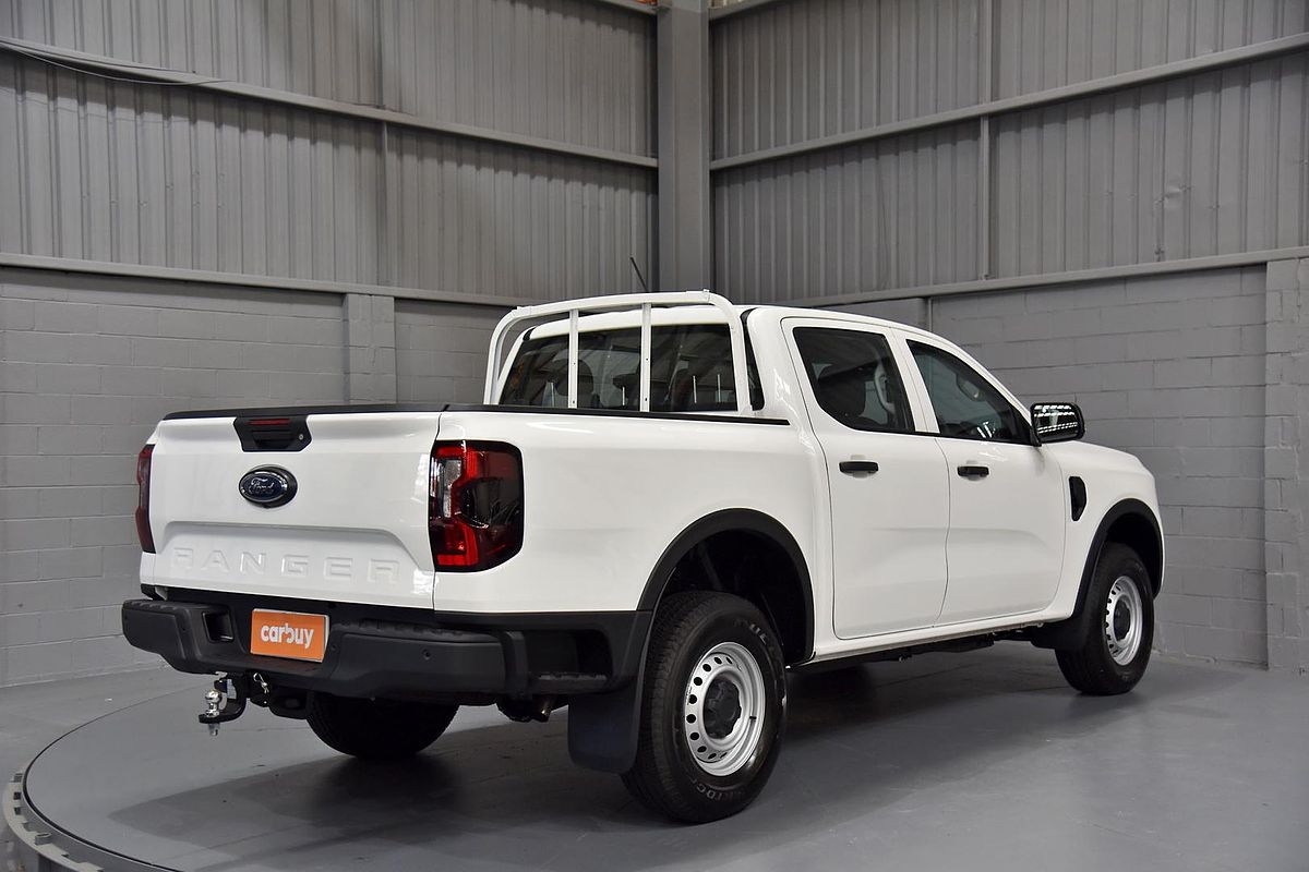 2024 Ford Ranger XL 4X4 2.0L