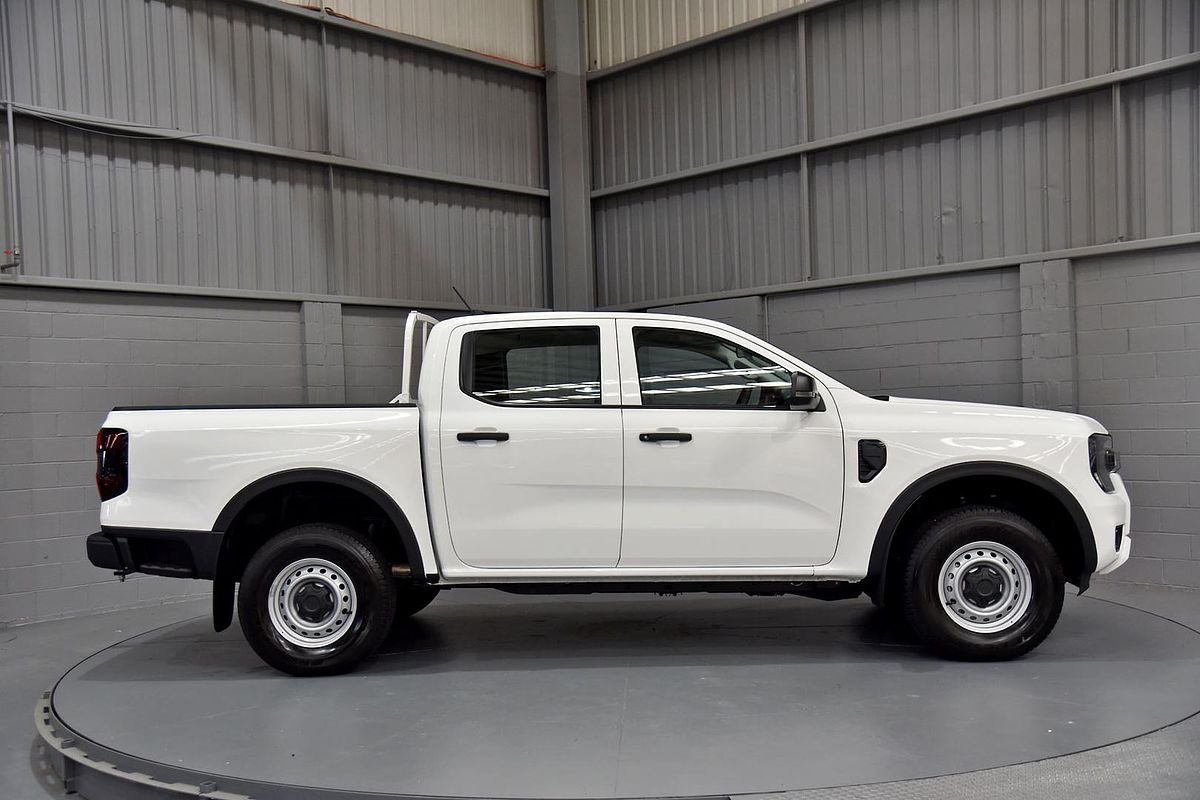 2024 Ford Ranger XL 4X4 2.0L