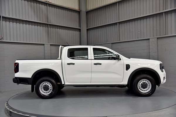 2024 Ford Ranger XL 4X4 2.0L