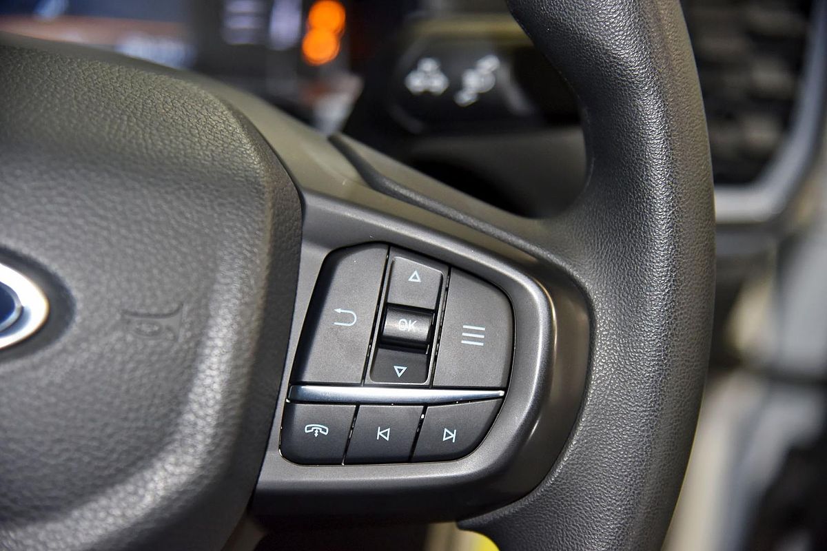 2024 Ford Ranger XL 4X4 2.0L