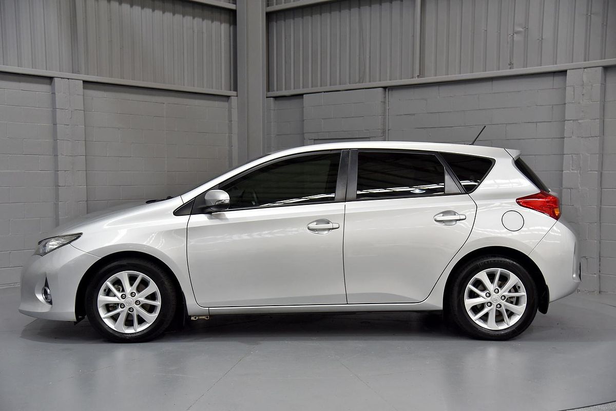 2014 Toyota Corolla Ascent Sport ZRE182R