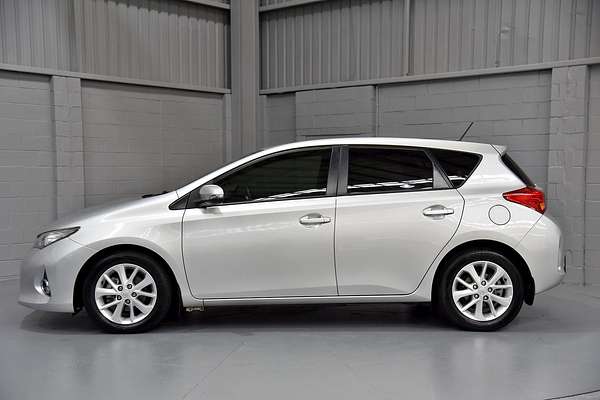2014 Toyota Corolla Ascent Sport ZRE182R