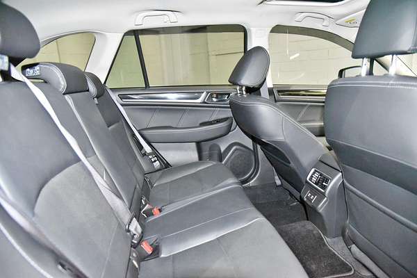 2019 Subaru Outback 2.5i Premium 5GEN